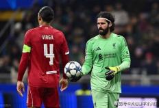 世界杯规则-利物浦薩(sà)拉赫回归！亨德森和范迪尅(kè)劝和不劝离，闻说鸡鸣见日升！
